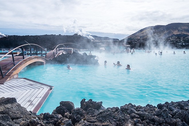 Jika Anda Tidak Berhenti di Islandia dalam Perjalanan Anda ke Eropa, Inilah Yang Anda Hilang 